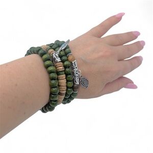 Handmade wooden beads stretch bracelets Set of 5, NEW!